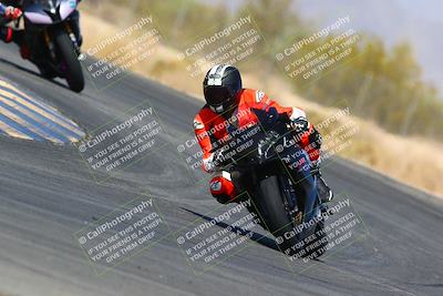 media/Mar-28-2022-Superbike Trackdays (Mon) [[b8603d0f67]]/Open Track Time/Turn 7/